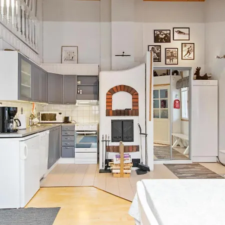 Hallantytaer B3 Paritalo By Interhome